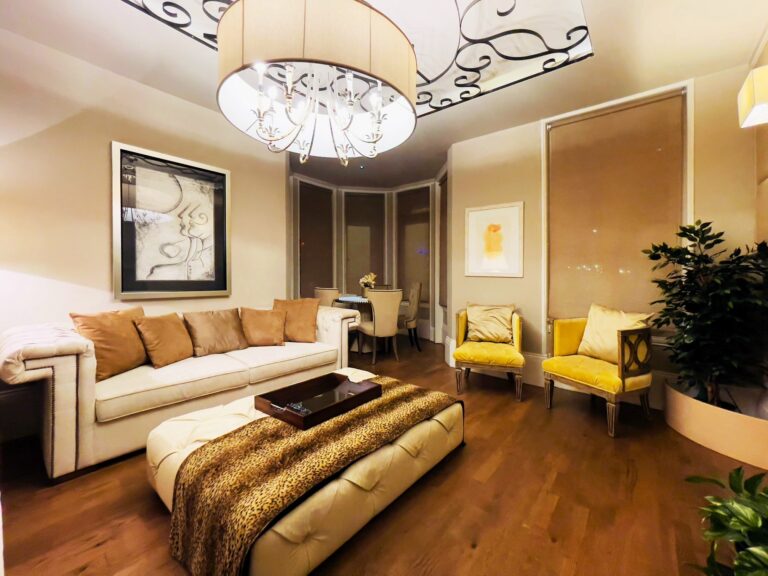 FullSizeRender1 2 768x576